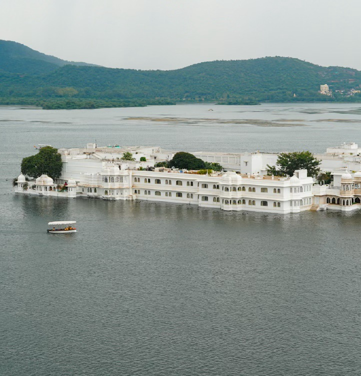 City of Lakes Retreat - Udaipur 5